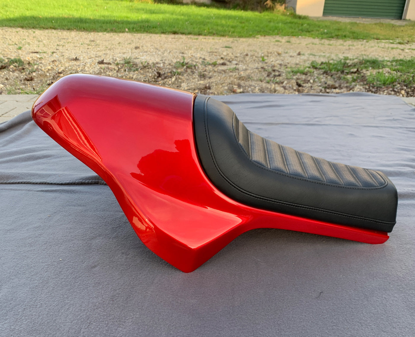 #19 | Tail | Red Hopper | for 2021-2024 Speed Twin